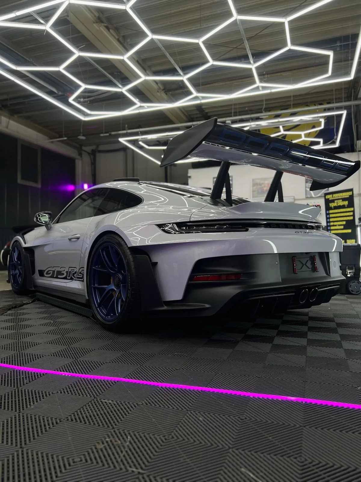 Porsche 911 GT3 RS Studio